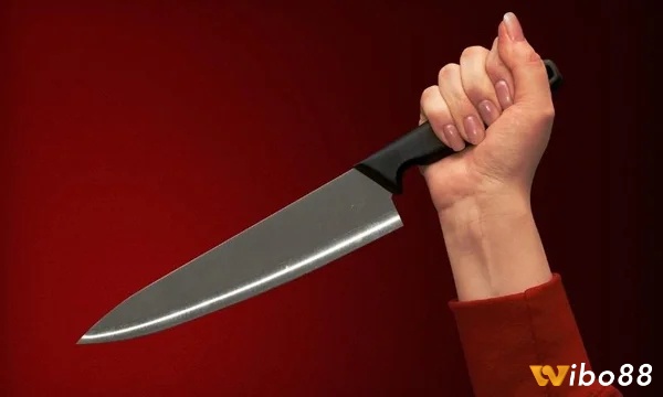 Nằm mơ thấy mình bị dao đâm đánh con gì - Giải mã dựa vào tình tiết mơ
