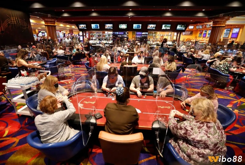 Cách chơi poker tournament wibo88 chia sẻ