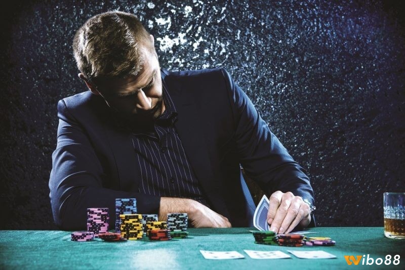 Downswing poker thường dẫn đến những thay đổi không có lợi trong phong cách chơi.
