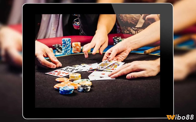 Poker online tiền thật đòi hỏi khả năng thích nghi cao với nhiều kiểu chơi và tình huống khác nhau