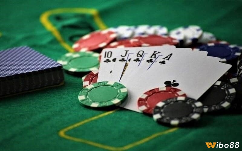 Tình huống minh họa là công cụ tuyệt vời giúp bạn rèn khả năng phán đoán và xử lý thông minh trong mọi ván bài.