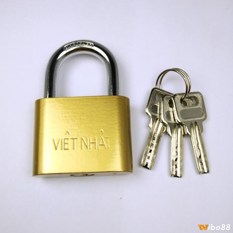 Giấc mơ thấy ổ khóa màu vàng là điềm báo về sự may mắn trong cuộc sống của bạn