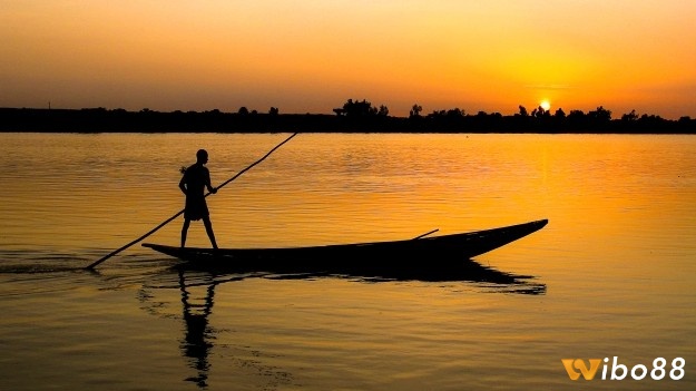 Giấc mơ thấy người thân qua sông thể hiện cho mối lo lắng của bạn dành cho họ